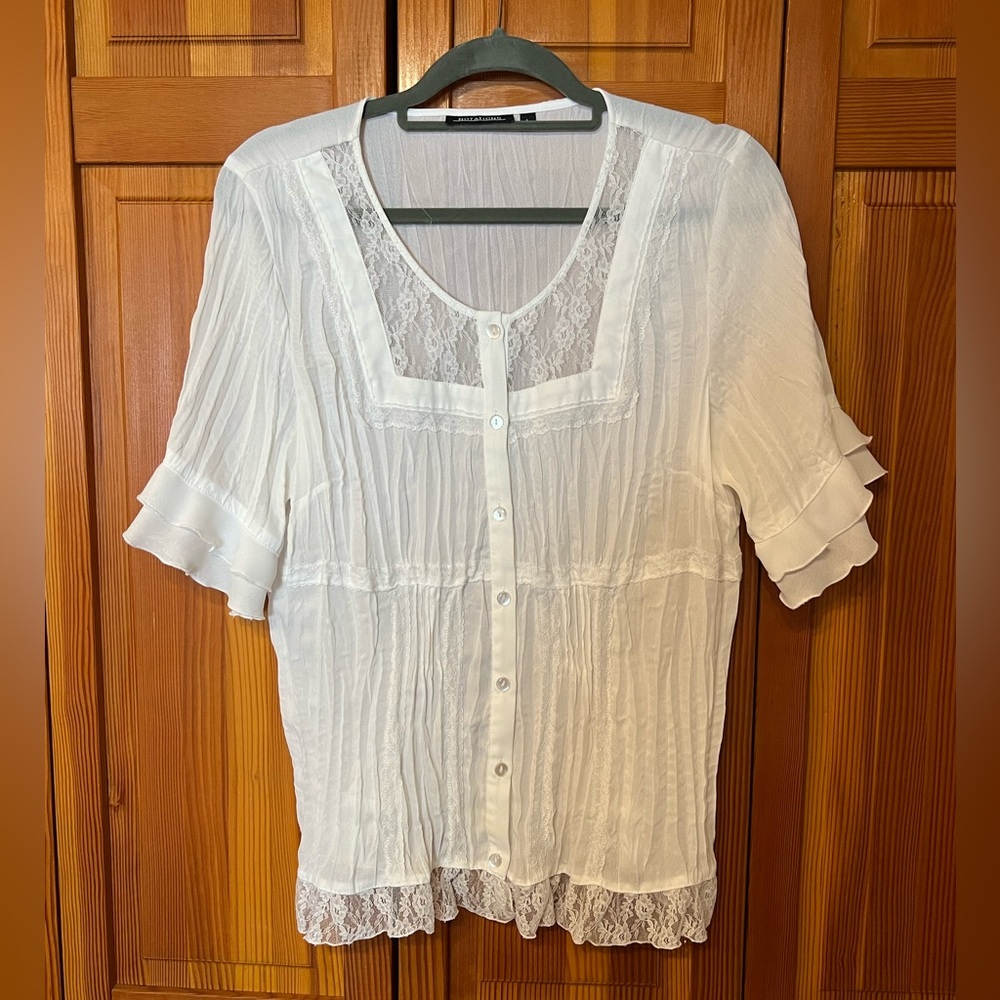 Women’s Large Notations Lace summer lace shirt